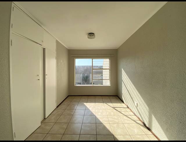 3 BEDROOM APARTMENT FOR SALE IN BEDFORD GARDENS